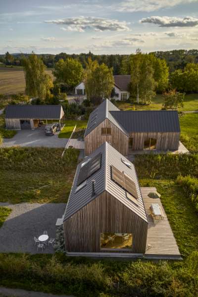 Tranquility settles under the steel roof on this idyllic nature site, Fischerstraße 11d, 14778 Päwesin, Germany